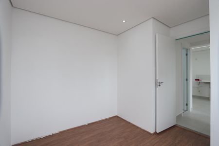 Quarto 1 de apartamento para alugar com 2 quartos, 32m² em Vila Graciosa, São Paulo