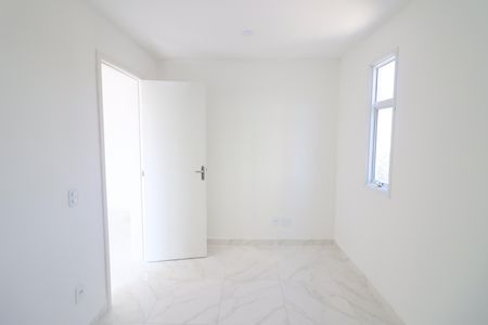 Quarto de apartamento para alugar com 1 quarto, 33m² em Novo Osasco, Osasco