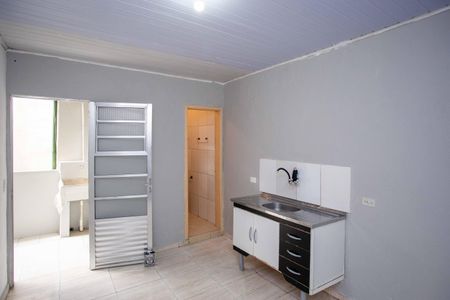 Cozinha de casa para alugar com 1 quarto, 24m² em Campanário, Diadema