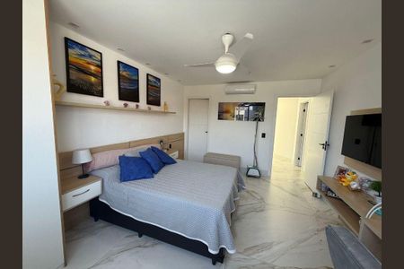 Casa à venda com 3 quartos, 209m² em Camboinhas, Niterói