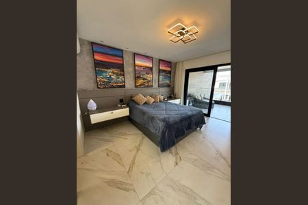 Casa à venda com 3 quartos, 209m² em Camboinhas, Niterói