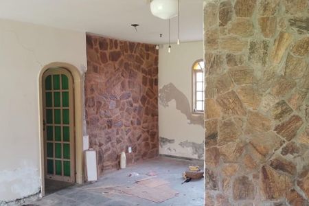 Casa à venda com 3 quartos, 188m² em Itaipu, Niterói