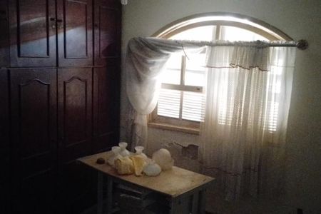 Casa à venda com 3 quartos, 188m² em Itaipu, Niterói