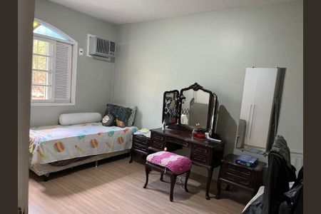 Casa à venda com 3 quartos, 172m² em Itaipu, Niterói