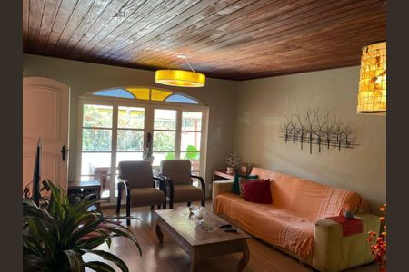 Casa à venda com 3 quartos, 172m² em Itaipu, Niterói