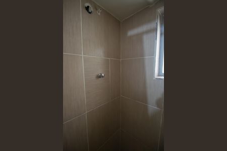 Banheiro de casa para alugar com 1 quarto, 57m² em Barro Vermelho, São Gonçalo