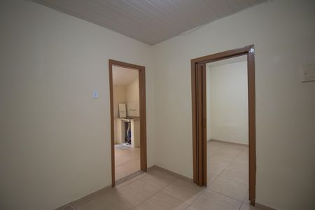 Sala de casa para alugar com 1 quarto, 57m² em Barro Vermelho, São Gonçalo