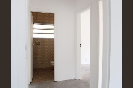 Corredor  de casa para alugar com 2 quartos, 100m² em Alto da Mooca, São Paulo