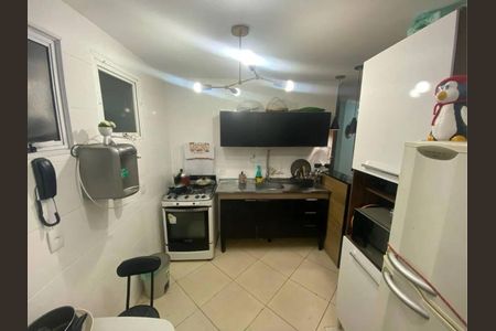 Apartamento à venda com 2 quartos, 57m² em Vargem Pequena, Rio de Janeiro