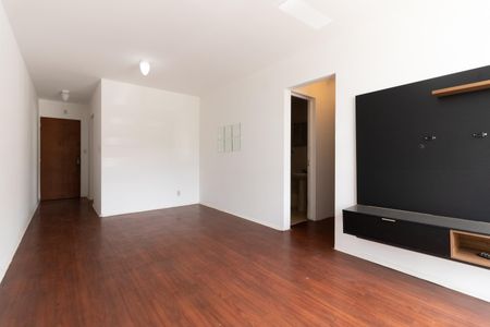 Sala de apartamento para alugar com 2 quartos, 62m² em Jardim Santa Emilia, São Paulo
