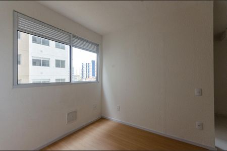 Sala de apartamento para alugar com 2 quartos, 32m² em Vila Pereira Cerca, São Paulo