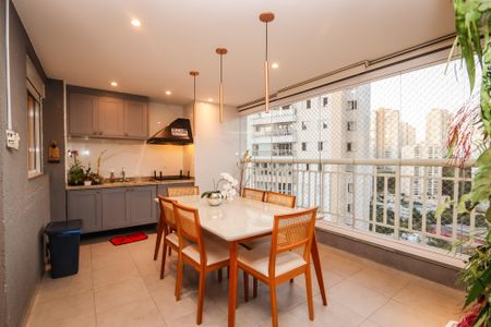 Varanda de apartamento para alugar com 2 quartos, 85m² em Vila Andrade, São Paulo