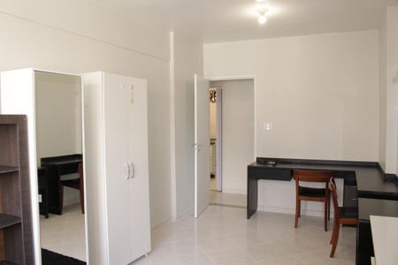 Sala de apartamento para alugar com 2 quartos, 57m² em República, São Paulo