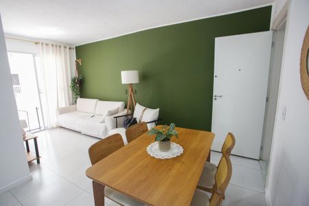 Sala de apartamento à venda com 2 quartos, 55m² em Taquara, Rio de Janeiro