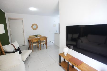 Sala de apartamento à venda com 2 quartos, 55m² em Taquara, Rio de Janeiro