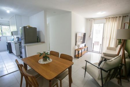 Sala de apartamento à venda com 2 quartos, 55m² em Taquara, Rio de Janeiro