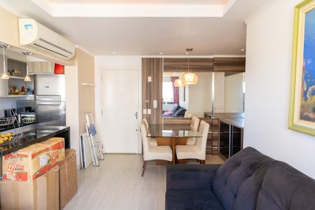 Sala de apartamento à venda com 3 quartos, 67m² em Santo Antônio, Porto Alegre