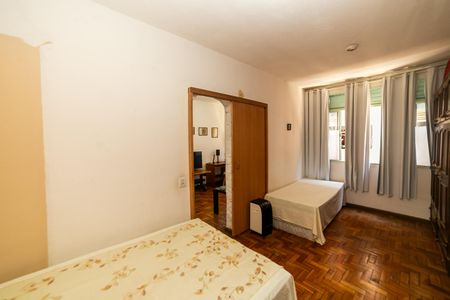 Quarto de apartamento à venda com 1 quarto, 68m² em Lagoinha, Belo Horizonte