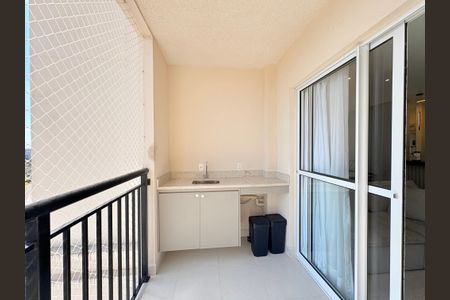 Sacada de apartamento à venda com 3 quartos, 72m² em Cidade Luíza, Jundiaí