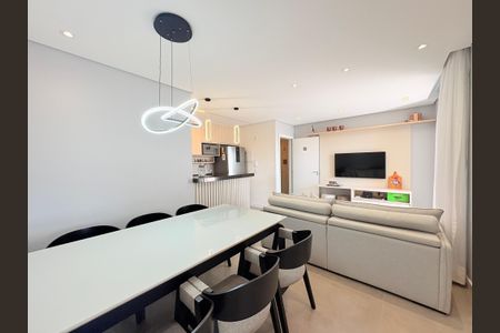 Sala de apartamento à venda com 3 quartos, 72m² em Cidade Luíza, Jundiaí