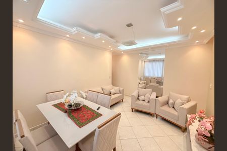 Apartamento à venda com 78m², 2 quartos e 2 vagasSala