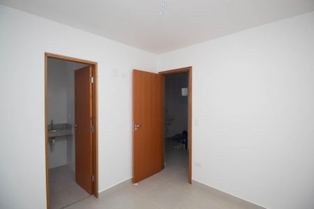 Quarto  de apartamento à venda com 1 quarto, 28m² em Vila Mazzei, São Paulo
