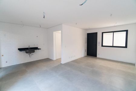 Sala/Cozinha de casa de condomínio à venda com 3 quartos, 137m² em Vila Monte Alegre, São Paulo