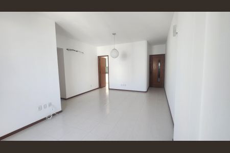 Sala de apartamento para alugar com 3 quartos, 90m² em Candeal, Salvador
