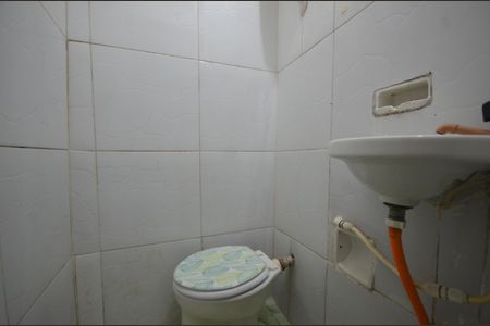 Casa para alugar com 1 quarto, 65m² em Rocha Miranda, Rio de Janeiro