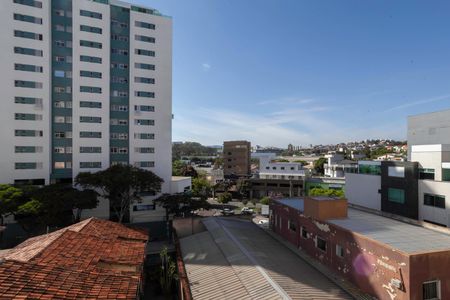 Quarto 1 - Vista de apartamento à venda com 2 quartos, 45m² em Dona Clara, Belo Horizonte