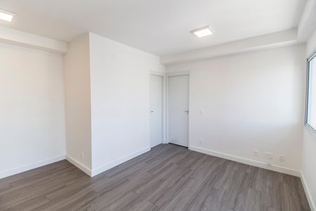 Sala de apartamento para alugar com 1 quarto, 49m² em Alphaville Empresarial, Barueri