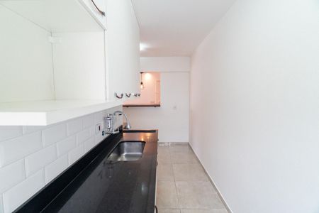 Apartamento para alugar com 67m², 2 quartos e 2 vagas Apartamento para alugar com 67m², 2 quartos e 2 vagasCozinha
