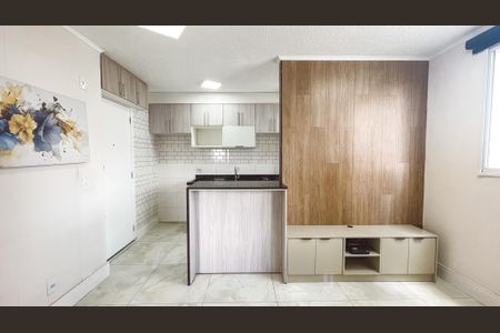 Sala de apartamento para alugar com 2 quartos, 38m² em Vila Santa Maria, São Paulo