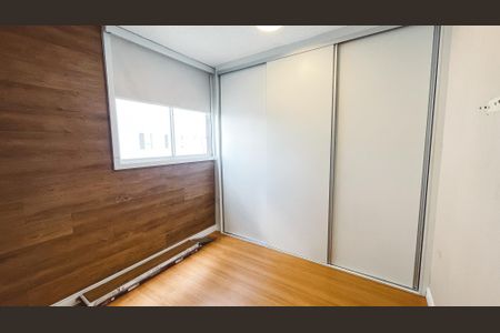 Quarto 2 de apartamento para alugar com 2 quartos, 38m² em Vila Santa Maria, São Paulo