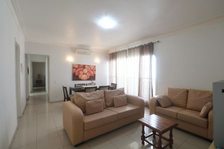 Sala de apartamento para alugar com 3 quartos, 140m² em Vila Julia, Guarujá