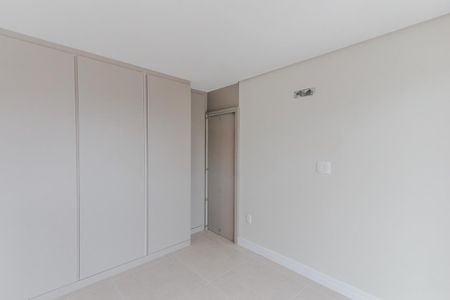 Quarto de apartamento para alugar com 1 quarto, 47m² em Farroupilha, Porto Alegre