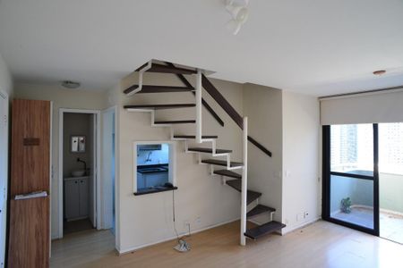 Sala de apartamento para alugar com 2 quartos, 64m² em Barra da Tijuca, Rio de Janeiro