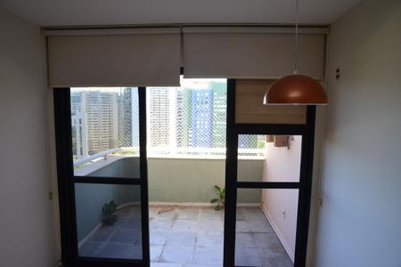 Sala de apartamento para alugar com 2 quartos, 64m² em Barra da Tijuca, Rio de Janeiro