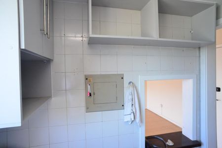 Cozinha de apartamento para alugar com 2 quartos, 64m² em Barra da Tijuca, Rio de Janeiro