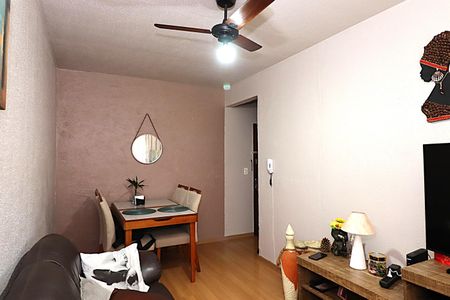 Sala de apartamento à venda com 2 quartos, 59m² em Jardim Sabará, Porto Alegre