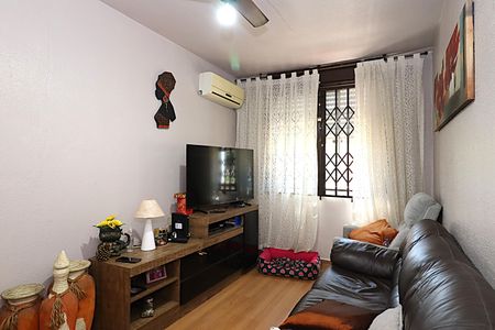 Sala de apartamento à venda com 2 quartos, 59m² em Jardim Sabará, Porto Alegre