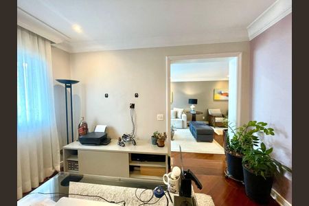 Apartamento à venda com 3 quartos, 165m² em Vila Regente Feijó, São Paulo
