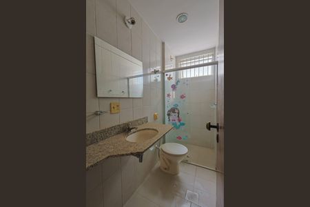 Banheiro de apartamento à venda com 3 quartos, 90m² em Gutierrez, Belo Horizonte