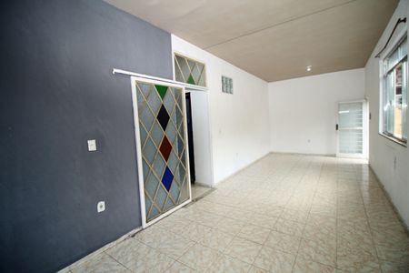 Sala de casa para alugar com 3 quartos, 130m² em Vila Kosmos, Rio de Janeiro