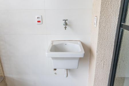 Varanda/Área de serviço de apartamento à venda com 1 quarto, 46m² em Empresarial 18 do Forte, Barueri