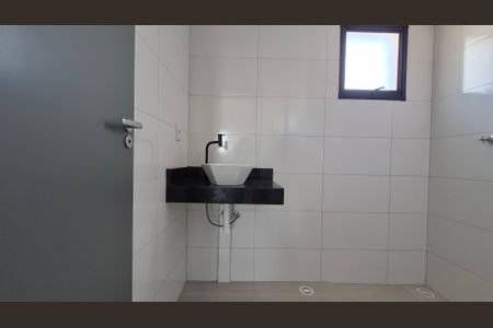Banheiro  de kitnet/studio à venda com 1 quarto, 20m² em Vila Sao Pedro, Santo André