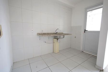 Cozinha de apartamento para alugar com 2 quartos, 50m² em Vila Metalúrgica, Santo André