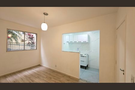 Apartamento para alugar com 2 quartos, 50m² em Vila Della Piazza, Jundiaí