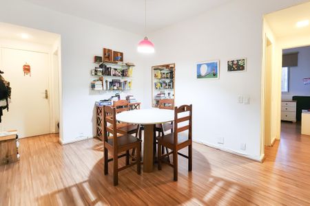 Sala  de apartamento à venda com 2 quartos, 83m² em Botafogo, Rio de Janeiro