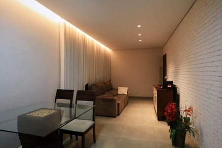 Sala de apartamento para alugar com 3 quartos, 100m² em Sagrada Família, Belo Horizonte